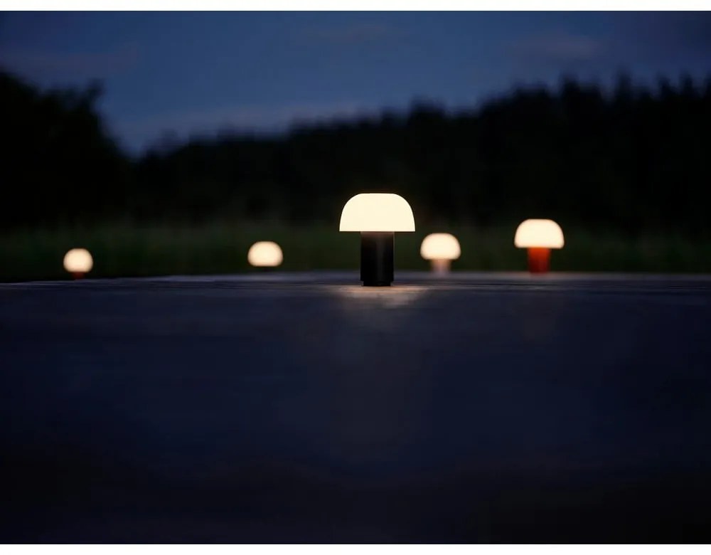 Черна алуминиева LED затъмняваща се настолна лампа (височина 22 cm) Harvest – Zone