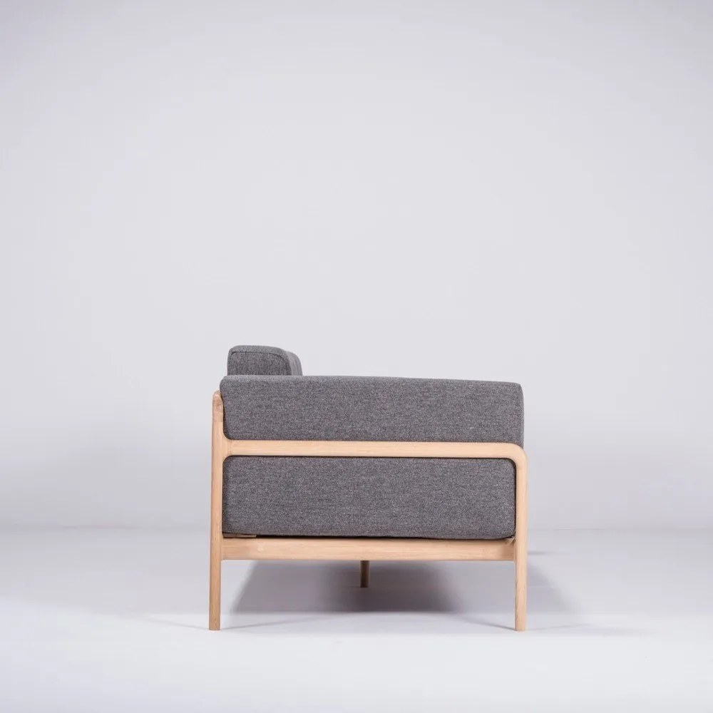 Тъмно сив диван със структура от дъбова дървесина , 240 см Fawn - Gazzda