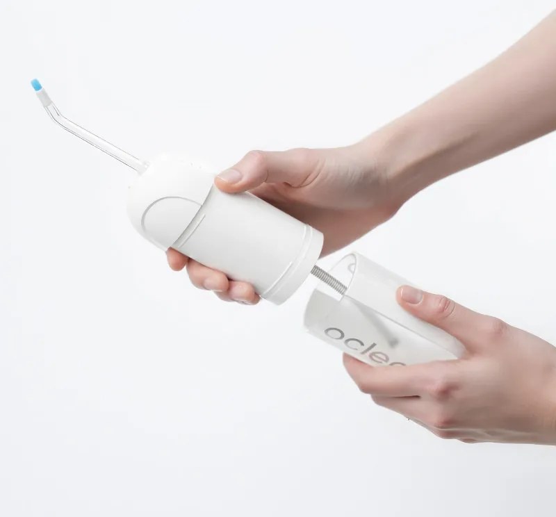 Зъбен душ Oclean W10 Lite, 3 режима, 2 накрайника, 1200 импулса в минута, До 140 PSI, USB-C, Бял