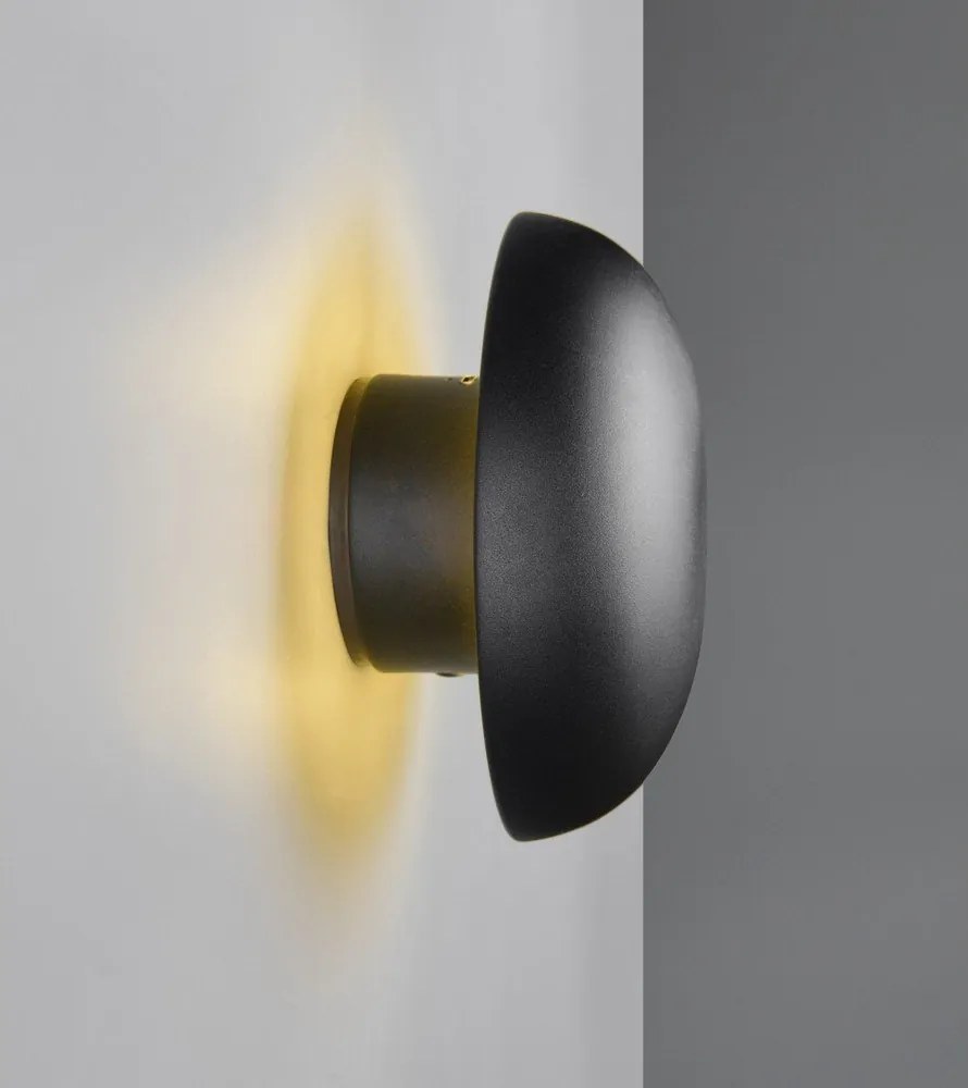 Матово черно LED стенна лампа с USB Davey – Reality