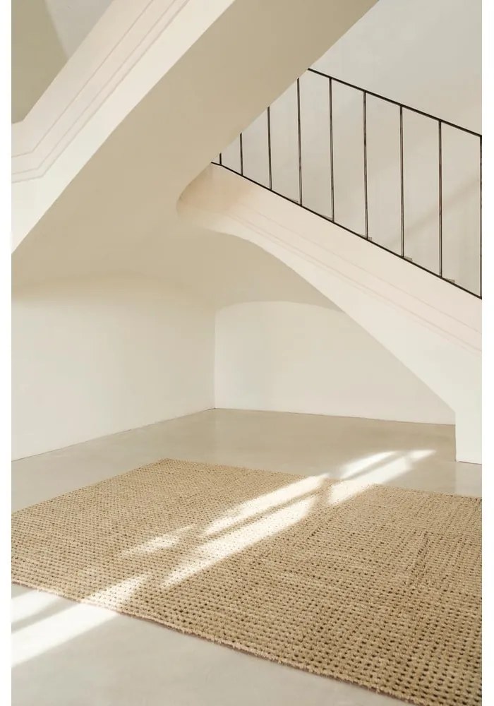 Ръчно изработен вълнен килим подходящ за пране в цвят каки 80x140 cm Unexpected Wool – Lorena Canals