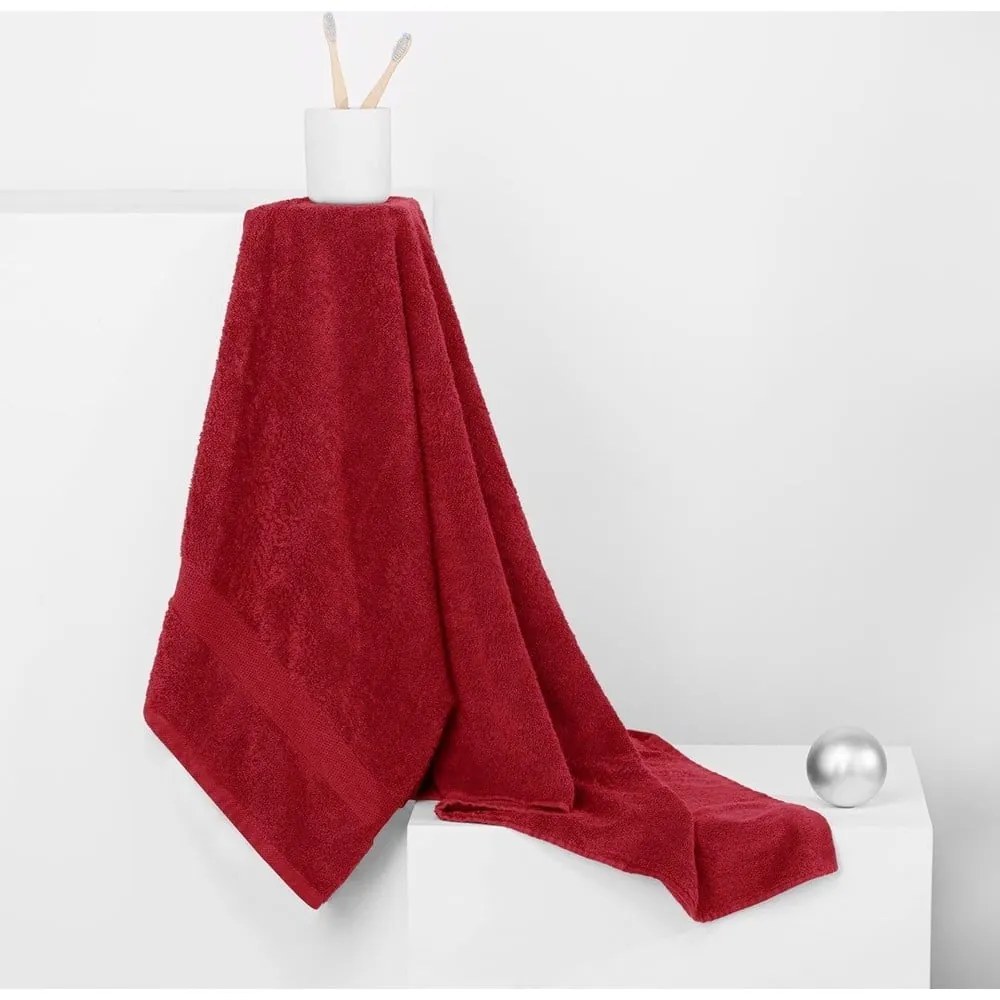 Червени памучни хавлии и кърпи за баня в комплект от 4 бр. от тери Marina – DecoKing