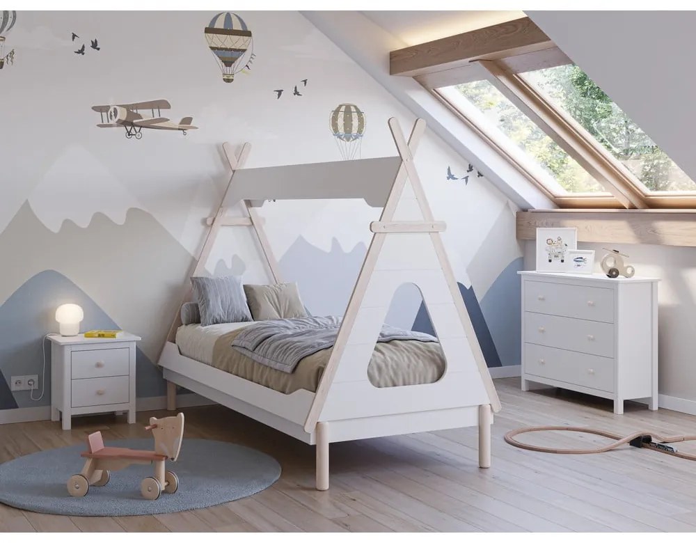 Бяло детско легло тип къща от масивен бор 90x190 cm Nora – Marckeric