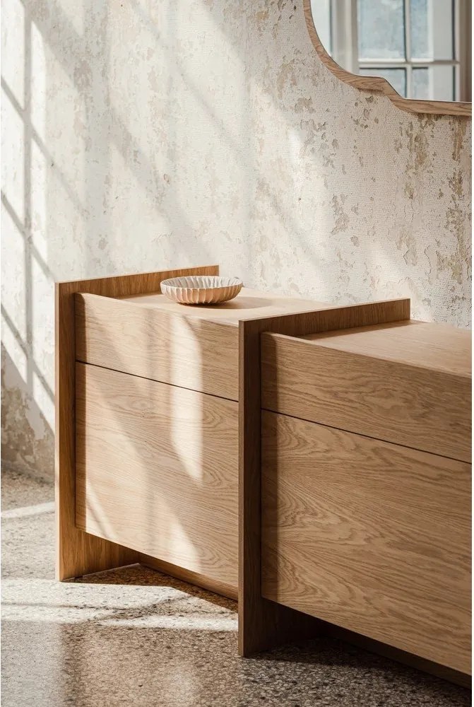 Скрин от декор от дъб в естествен цвят 146x76x51 cm Hido – noo.ma