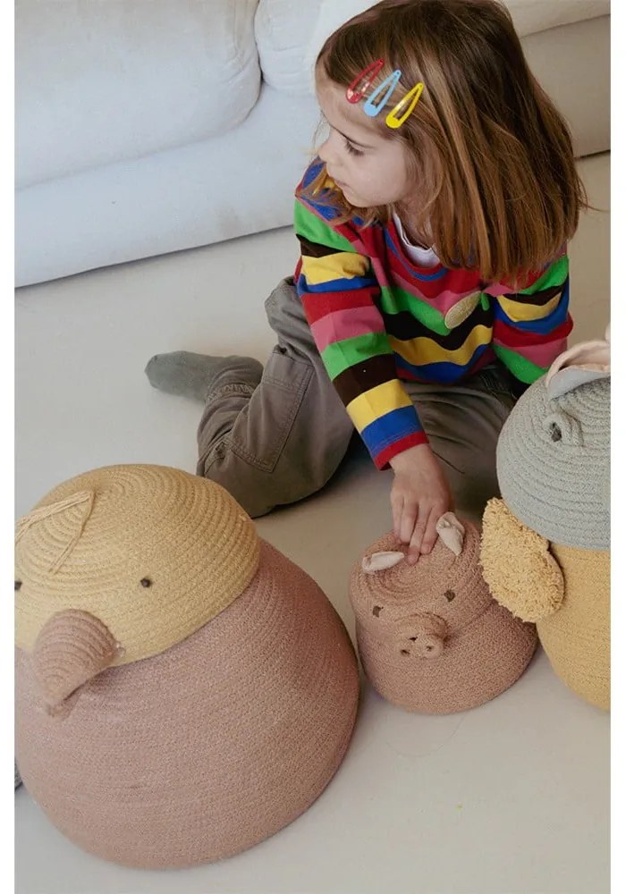 Светлорозова текстилна детска кошница за играчки ø 17x15 cm Mini Peggy the Pig – Lorena Canals