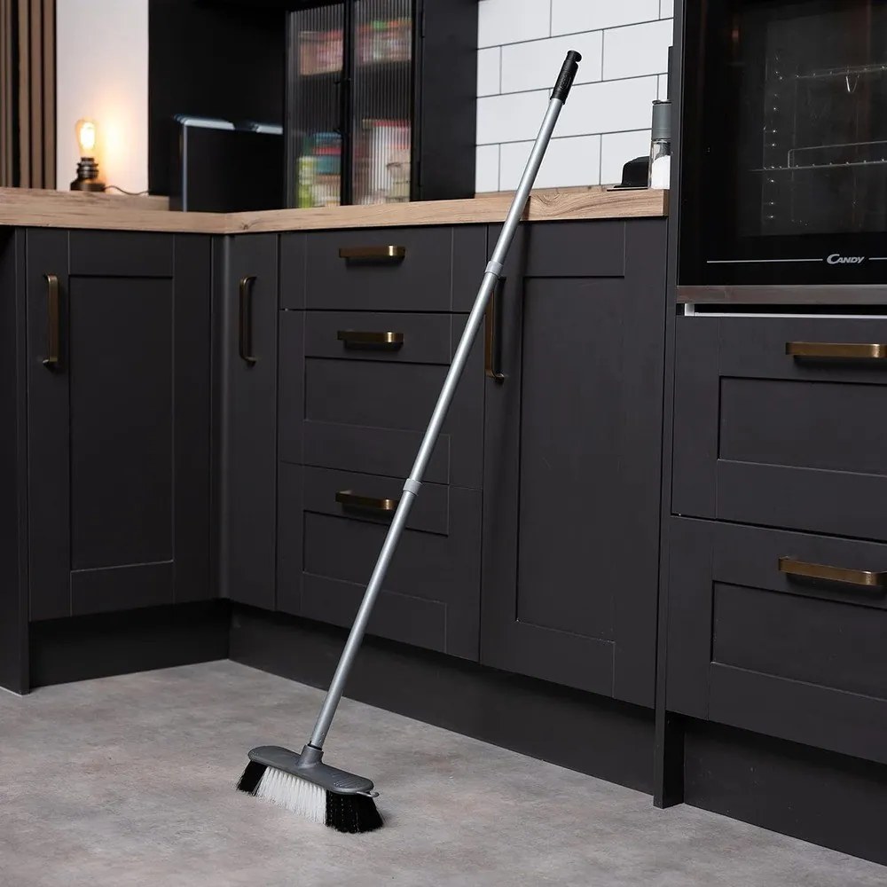 Метла – Addis