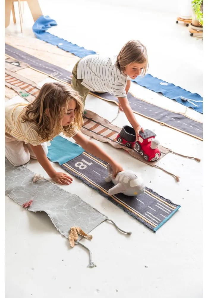 Детска писта Ride & Roll Train – Lorena Canals