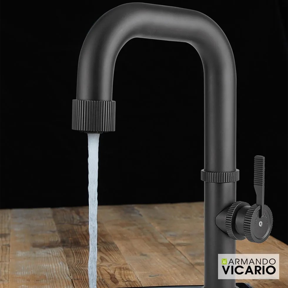 Кран за мивка Raw Vicario