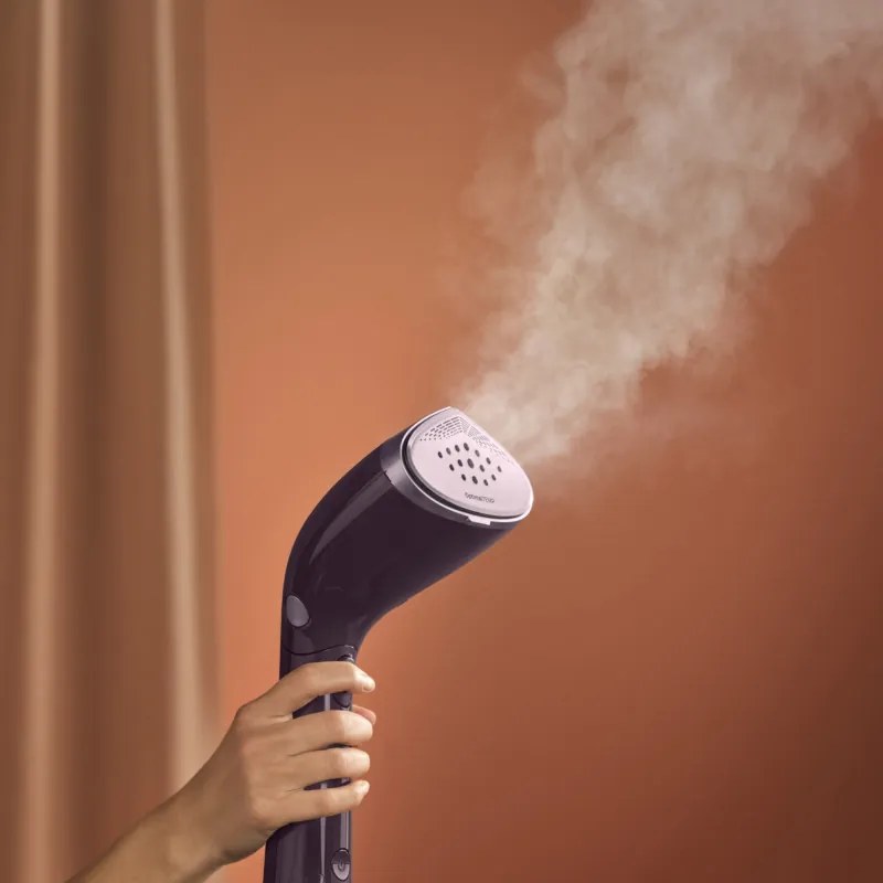Уред за гладене с пара Philips STH7050/30, 1500W, 100 + 200 мл, 28 г/мин, OptimalTEMP, Регулируема глава, 2 нива на пара, Аксесоари, Черен/лилав