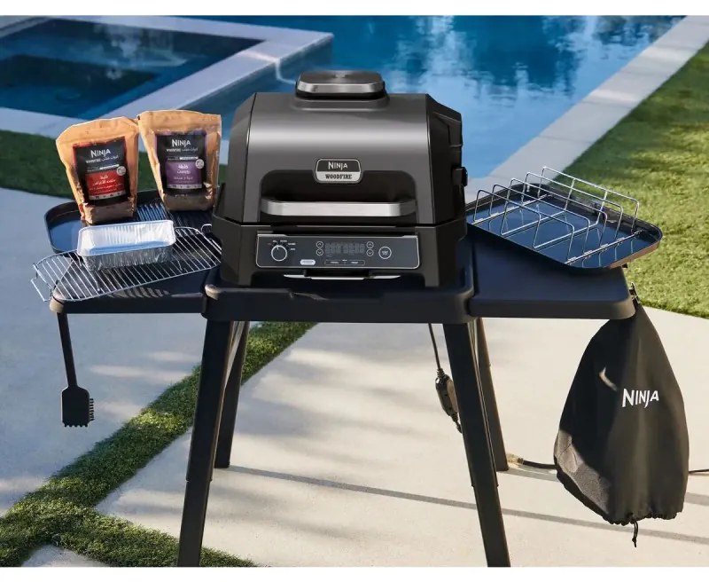 Четка за чистене на барбекю Ninja XSKOGXLCNBSEU, За Woodfire OG701/OG850/OG90, Черен