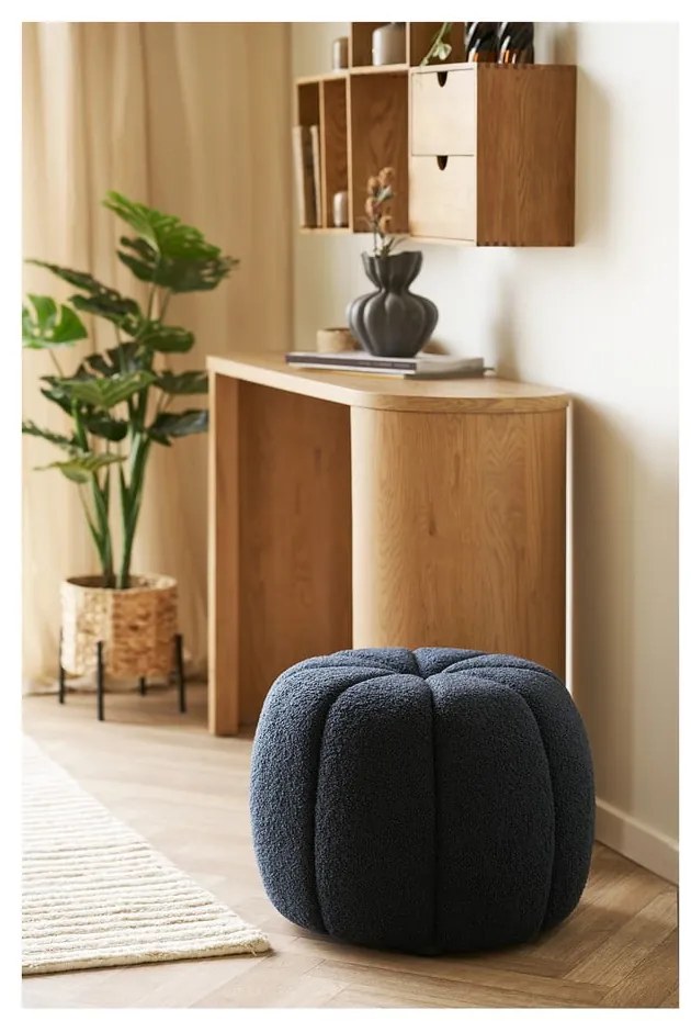 Тъмносиня табуретка от прежда с примки от букле Paisley – House Nordic