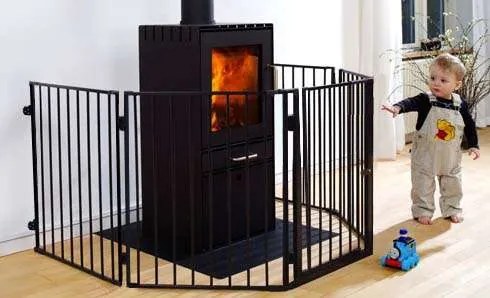 Защитна преграда за камина 304 x 74,5 cm - черна