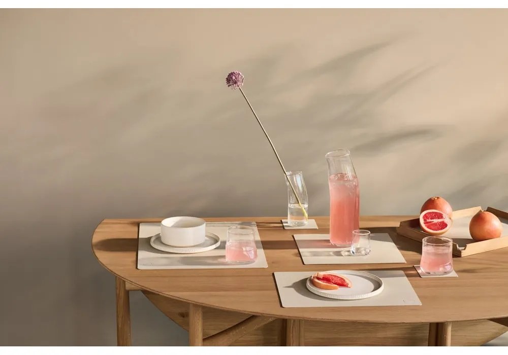 Подложка за хранене от еко кожа 35x45 cm Square L Nupo – LIND DNA