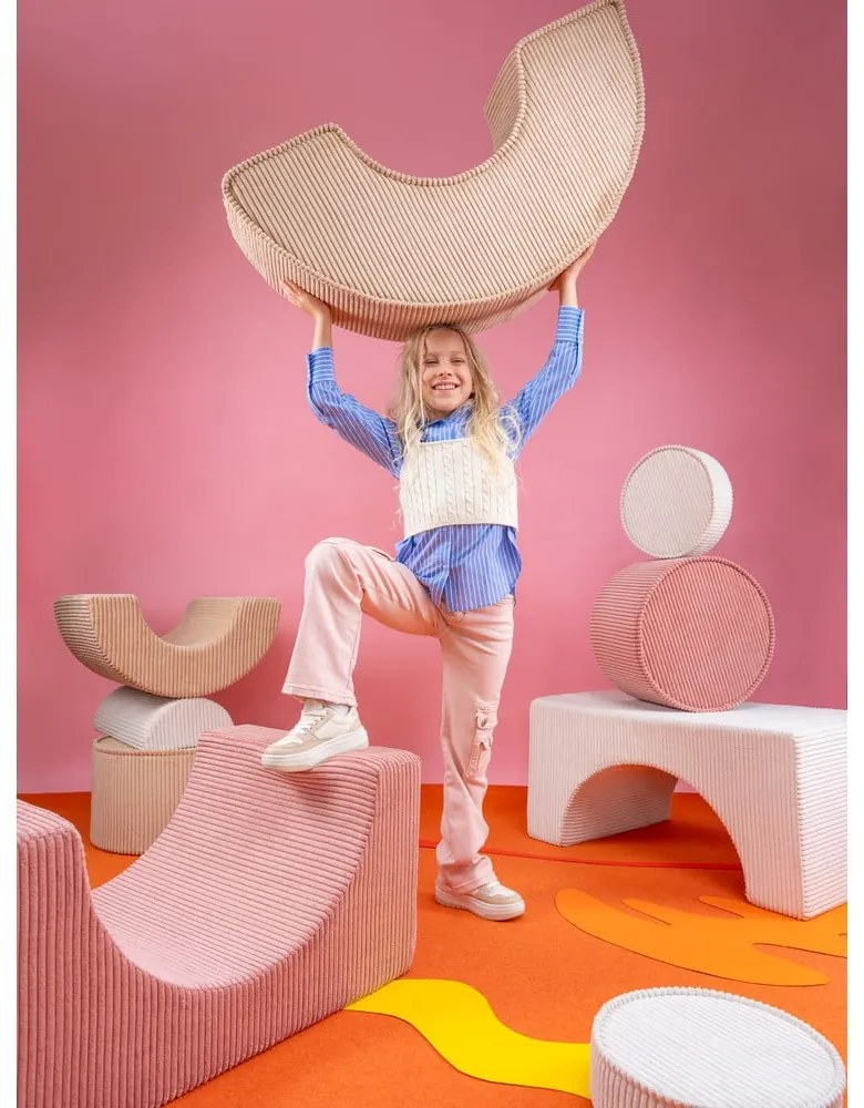 Розово велурено игрище от пяна 75x49x37 cm Rainbow Montessori – Wigiwama