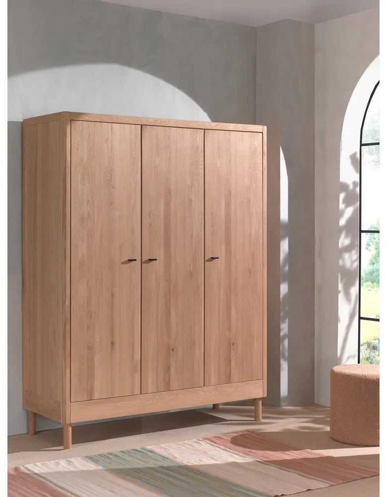 Детски гардероб от масивен дъб в естествен цвят 146x190x55 cm Forrest – Vipack