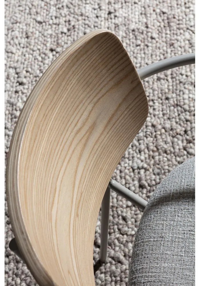 Светлосиви/в естествен цвят тапицирани трапезни столове в комплект с подлакътници Nour – MOME