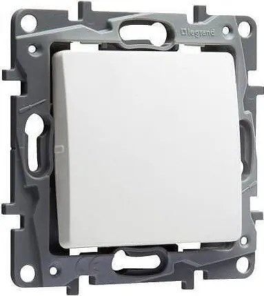 Еднополюсен ключ механизъм LEGRAND NILOE, бял