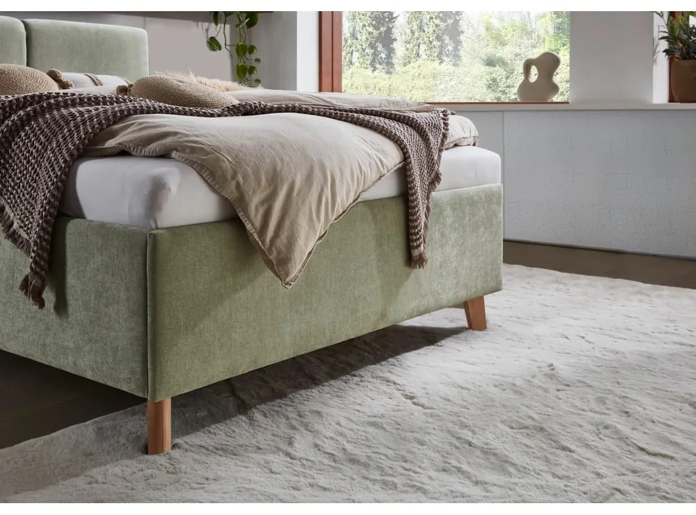 Светлозелено двойно легло 140x200 cm тапицирано с включена подматрачна рамка Piano – Meise Möbel