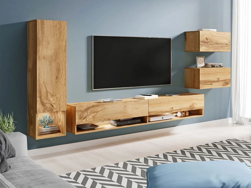 ХолнасекцияAmadeo-Естественный