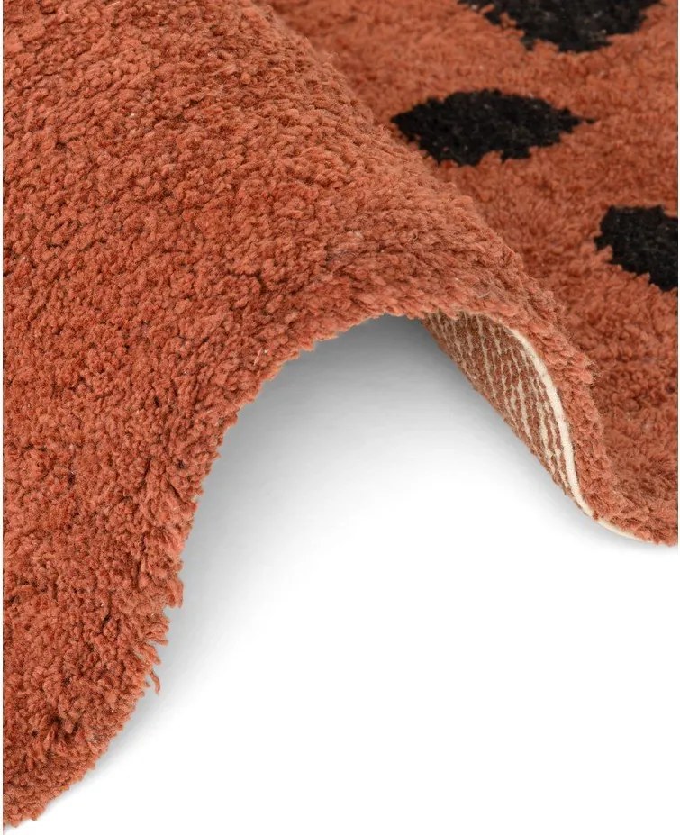 Кафяв памучен детски килим подходящ за пране/ръчно изработен 120x149 cm Snuggle Berry – Hanse Home