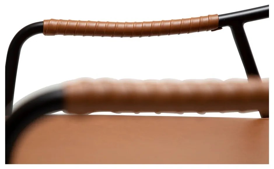 Кафяво кресло от изкуствена кожа Boto – DAN-FORM Denmark