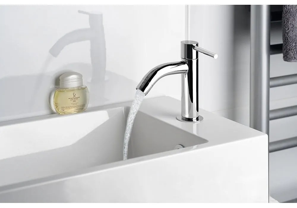 Вентил за мивка в лъскаво-сребрист цвят Small – Sapho