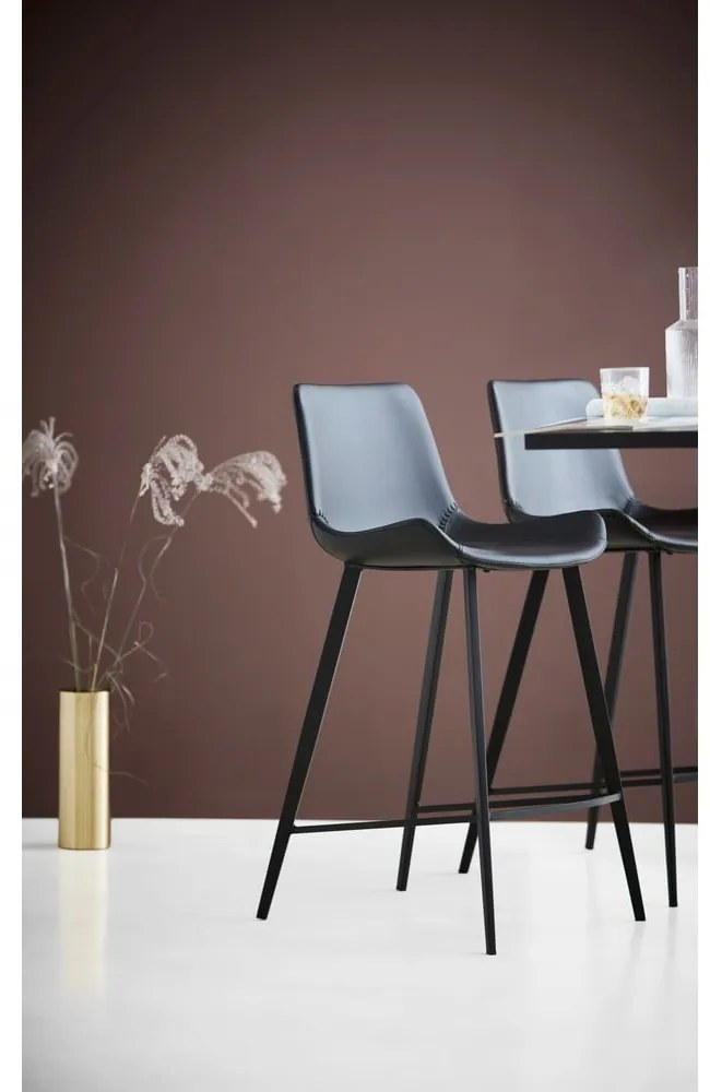 Черен бар стол от изкуствена кожа DAN-FORM Дания , височина 91 cm Hype - DAN-FORM Denmark