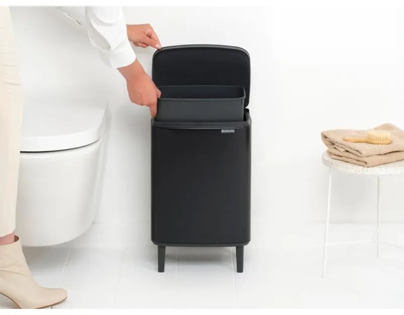 Кош за смет Brabantia Bo Small Hi 1006649, 12 л, Плавно и безшумно отваряне, Черен мат