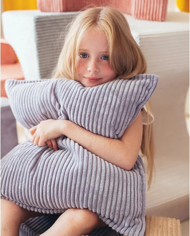 Синя детска възглавница за диван от рипсено кадифе Block – Wigiwama