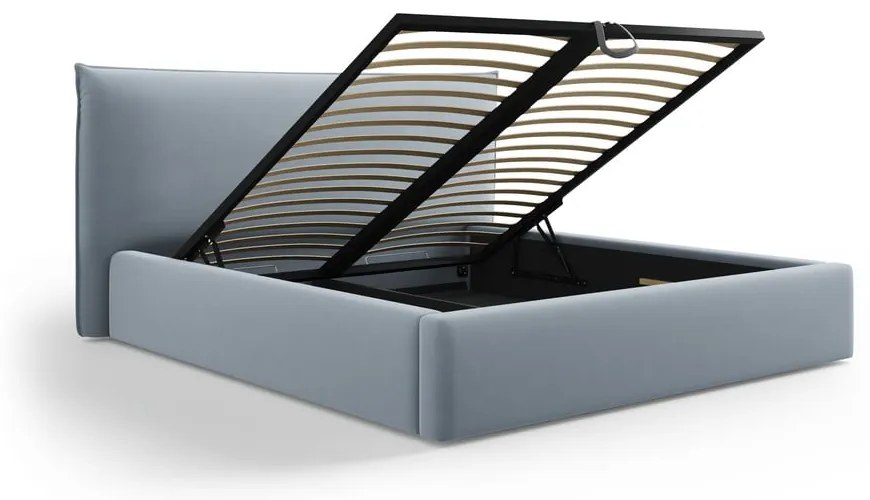 Светлосиньо двойно тапицирано легло с място за съхранение с включена подматрачна рамка 140x200 cm Elio – Milo Casa