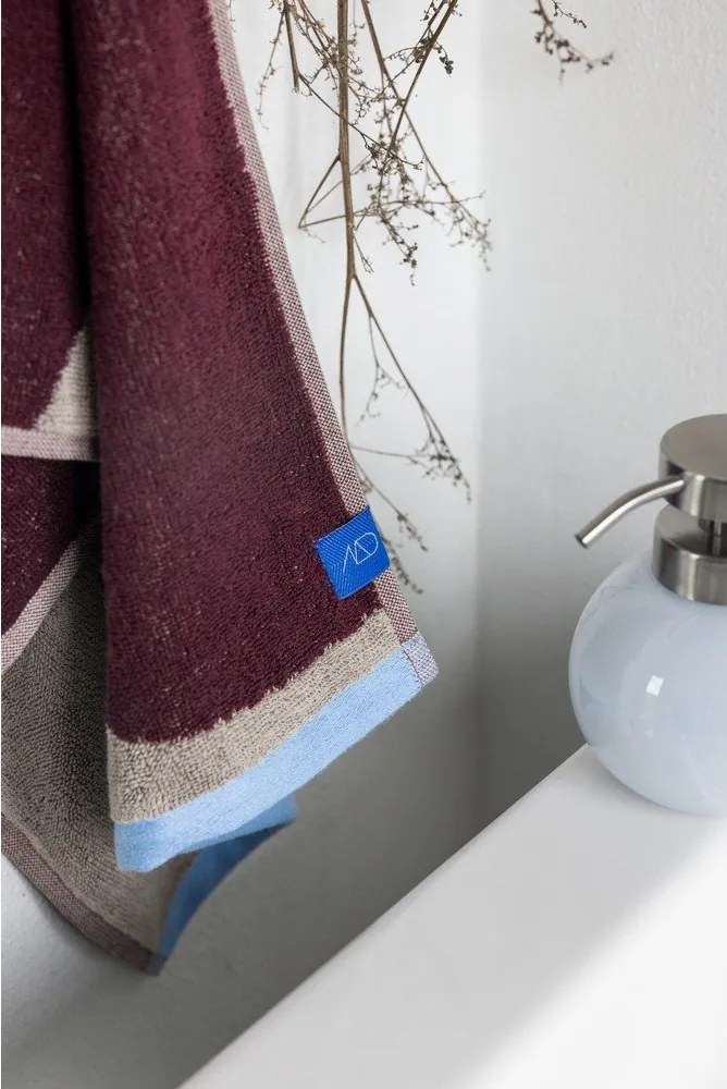 Бордо/бежови кърпи в комплект 2 бр. от органичен памук от тери 40x55 cm Nova Arte – Mette Ditmer Denmark