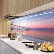 Стъклен АРТ гръб за кухня - Безкраен мост