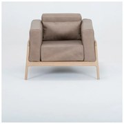 Светлокафяв фотьойл от биволска кожа с масивна дъбова конструкция Fawn - Gazzda