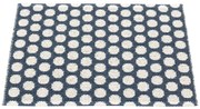 Тъмносин килим за открито и закрито 70x50 cm Noa Dark Blue – Pappelina