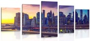 картини от 5 части – Оживен мегаполис