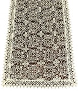 Бежова дантелена покривка за маса Широчина: 80 см | Дължина: 140 см