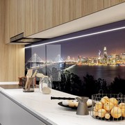 Стъклен АРТ гръб за кухня - Мост към града