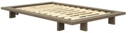 Кафяво единично легло от масивен бор с включена подматрачна рамка 120x200 cm Japan – Karup Design