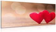 Картина на платно – Червени сърчица на дървена текстура