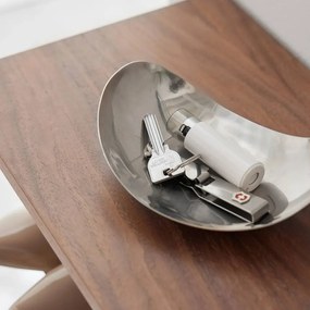 Черен метален стелаж за обувки 90,5x87x26 cm Tower – YAMAZAKI