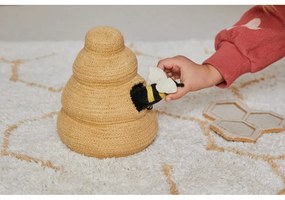 Кремаво памучно детско килимче за игра 90x130 cm Pollination – Lorena Canals