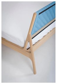 Масивно дъбово легло със синя табла , 140 x 200 cm Fawn - Gazzda