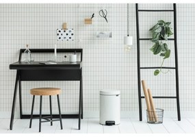 Бяло стоманено кошче за боклук с педал 12 l NewIcon – Brabantia