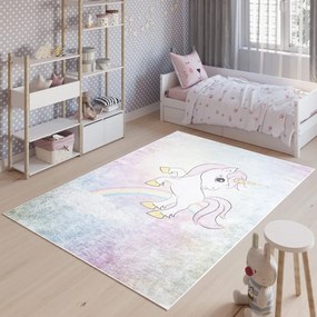 Пъстър детски килим с мотив на еднорог  Ширина: 140 см | Дължина: 200 см