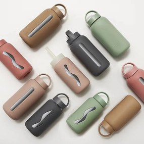 Светлозелена бутилка за пътуване 500 ml Silver Sage – Muuki