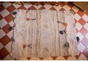 Кремаво памучно детско килимче за игра 120x160 cm Veggie Garden – Lorena Canals