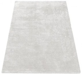 Кремав килим с по-висок косъм Широчина: 120 см | Дължина: 180 см