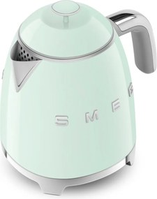 Светлозелена електрическа кана от неръждаема стомана 800 ml Retro Style – SMEG