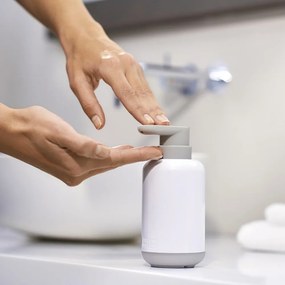 Бял пластмасов диспенсер за сапун 300 ml Duo – Joseph Joseph