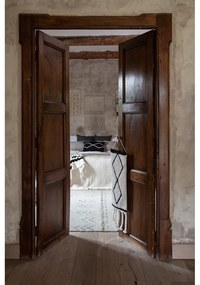 Кремав ръчно изработен вълнен килим подходящ за пране 140x200 cm Lakota Day – Lorena Canals